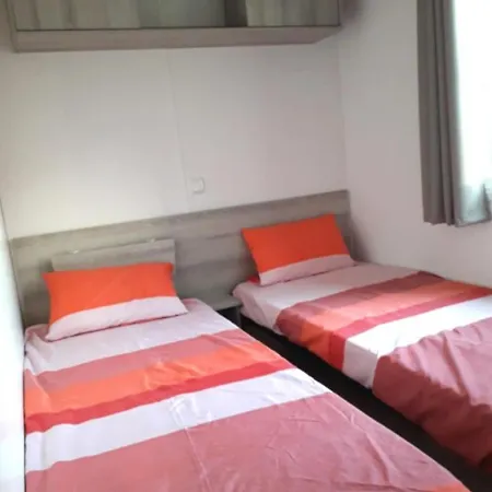 Mobilhome Moderne 3 Ch Avec Lave Linge Es01 Camping